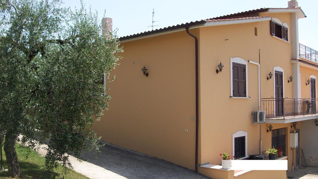 Bed and Breakfast Il Giardino Degli Ulivi Canneto  Exterior foto
