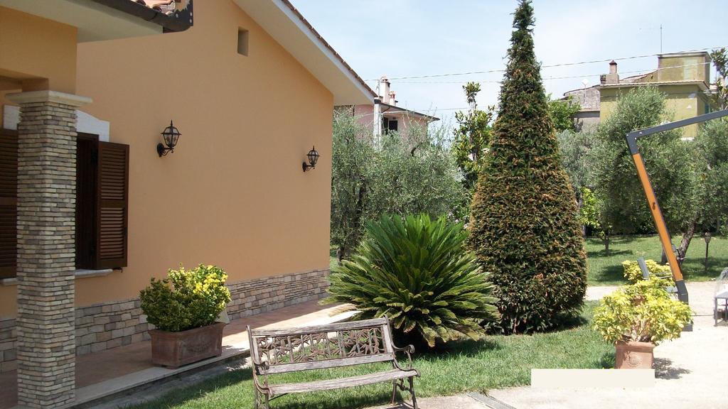 Bed and Breakfast Il Giardino Degli Ulivi Canneto  Exterior foto